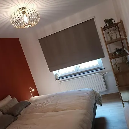 Leopold, Citadin Au Pied Des Bois! Ferienhaus