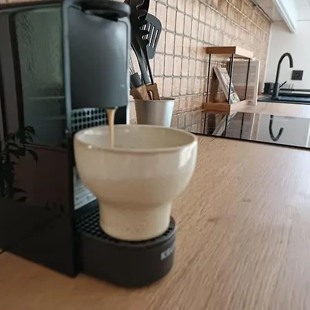 Hébergement de vacances Léopold, Citadin Au Pied Des Bois!