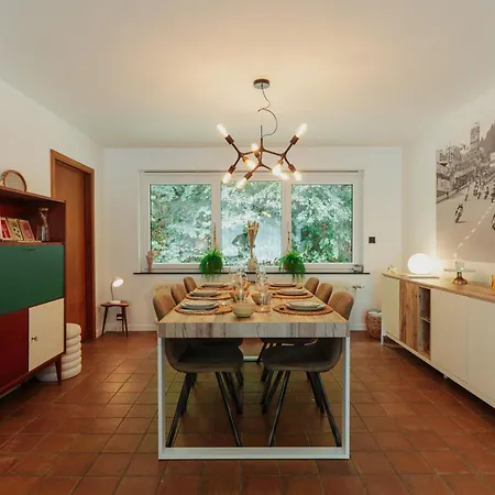 Σπίτι διακοπών Leopold, Citadin Au Pied Des Bois! Σπα